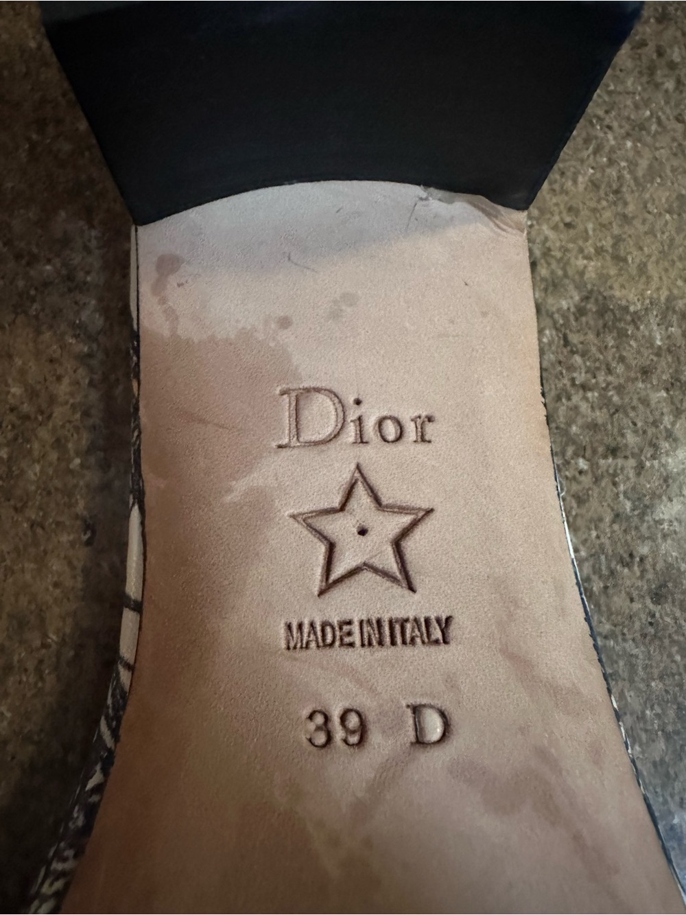Dior Dway Healed Slide - Picture 3 of 4